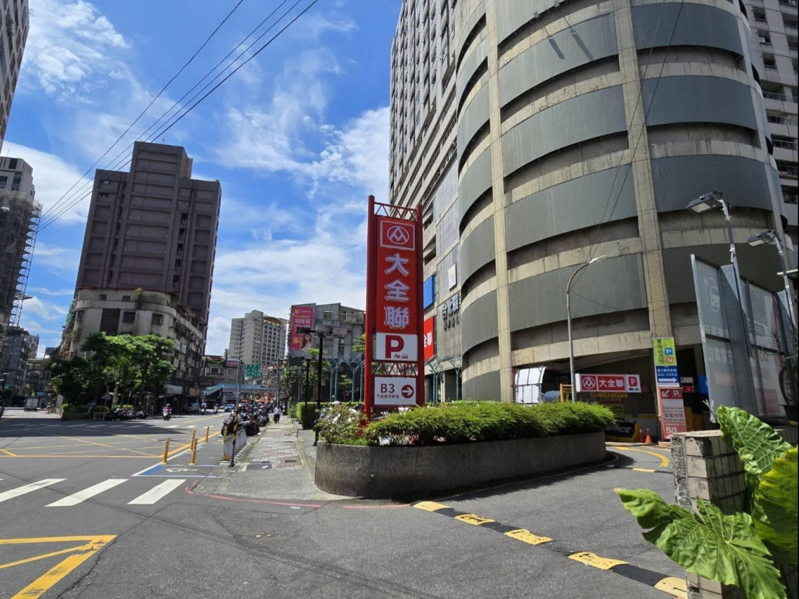大全聯中和店這天熄燈！無縫接軌換「它」經營…開業26年為何不做？原因曝光，193名員工如何安置？